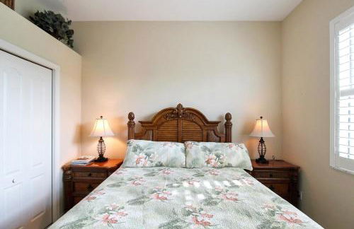 Serene pool home in the exclusive Heritage Oaks Golf & Country Club - Foto 45