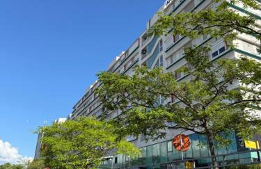 Three Lions Apartment - Photo 31