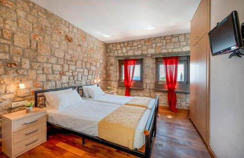 Villa CostaMare - enjoy lazy days on the private Pool-Jacuzzi - Foto 50