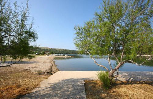 Family friendly house with a swimming pool Vrpolje, Sibenik - 25004 - Photo 6