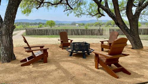 Away at the River - Foto 5