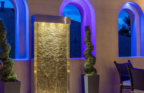 Heart of Cherry Creek Group Retreat Hot Tub - Foto 15