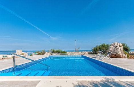 Apartments Ruzmarin - Photo 13