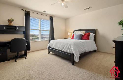 Desert Hills - An Irvie Home - Photo 11