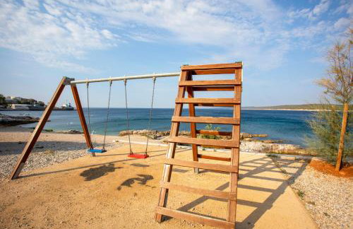 Apartman Lidija Koromačno - Foto 15