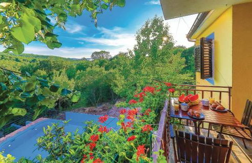 Two-Bedroom Holiday Home In Trilj - Photo 2