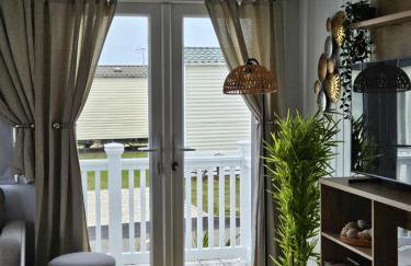 Jurassic Bliss - stylish static caravan with partial sea view at Durdle Door - Foto 37