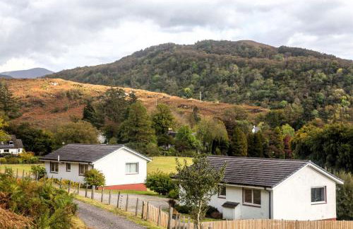 Ash, Birch and Rowan Self Catering Cabins - Photo 32