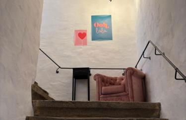 Glockenturm der Schlosskapelle von 1600 - Renaissance trifft auf die Gegenwart und beschert einen kunterbunten Urlaub für die ganze Familie mitten im Bayerischen Wald - Foto 10