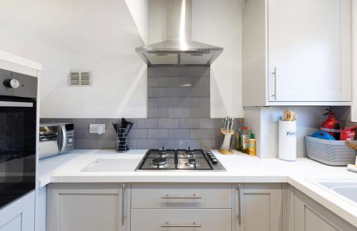 The Heart - Cosy 3 bedroom house with double driveway and Garden in Manchester - Foto 12