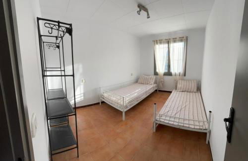 Casita moderna vacacional en Roses - Foto 2