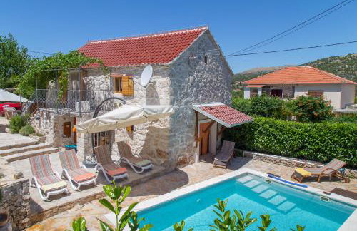 Home Sweet Home traditional Dalmatian house with pool - Photo 21