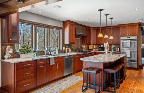 Unique Estate 5 Bedrooms Fire Pit Sleeps 10 - Foto 18