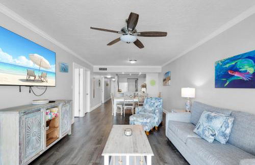 Aruba - Downtown Waterfront 2x2 Dock & Pool Pet-Friendly - Photo 19