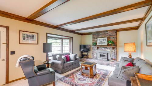 Family-Friendly West Chester Twp Home with Pool! - Foto 3