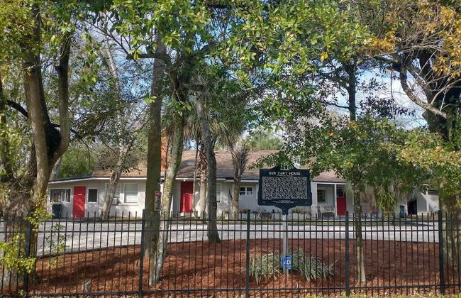 The Van Zant House - Foto 13