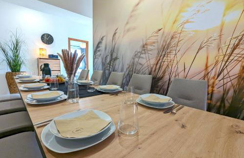 BesTime - 5 Schlafzimmer, Wohnzimmer, Küche, Waschtrockner, Terrasse, Smart-TVs, Netflix, Tischfußball - Foto 16