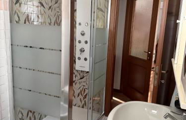 Sirmione bliss Your residence with pool, next to Terme Virgilio - Foto 19