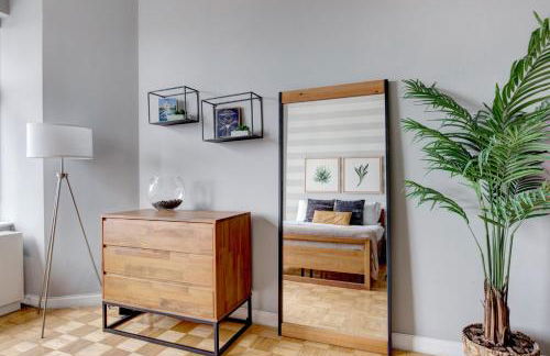 Bright FiDi Studio w Gym Doorman NYC-115 - Foto 11