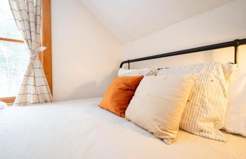 Berkshire Vacation Rentals: Private Cabin On Over 12 Acres Of Woods - Foto 19