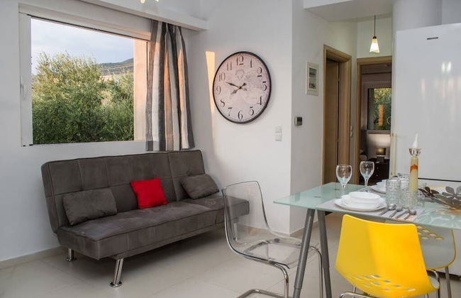 Nina's Villa, Cosy Seaview Retreat - Foto 18