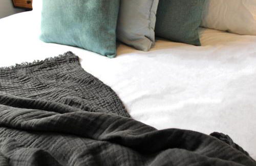 Kings Cross by The Gungor Group - Foto 24