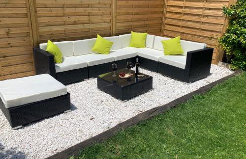 KEY HOUSE - Photo 22