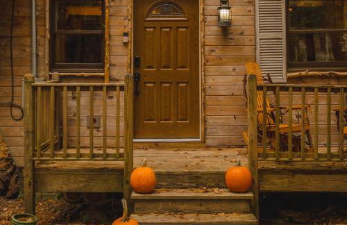 Enchanting River- Water Front A-Frame Cabin - Foto 41