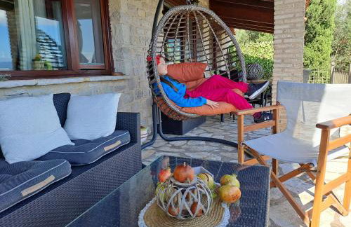 Petra Thea Villa Karitaina - Photo 13