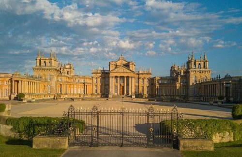 Stratford House - Perfect for a get together - Foto 32