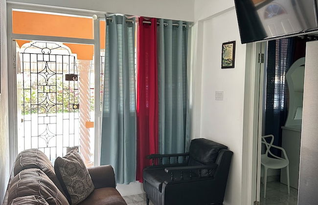 Remarkable 1-bed Apartment in Montego Bay - Photo 10