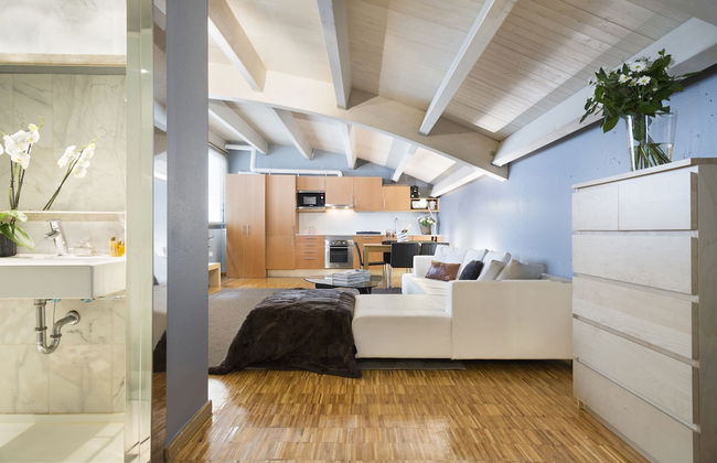 My Space Barcelona Executive Apartments Center - Photo 57