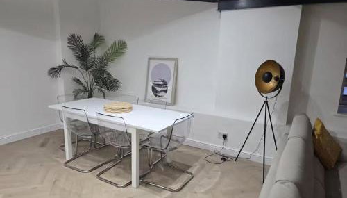 Liverpool Penthouse - Sleeps 8 - City Centre - Foto 4