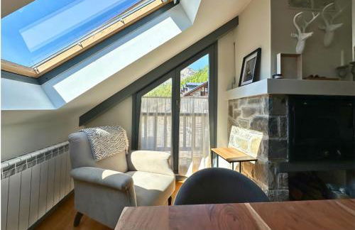 Caldares Exclusivo Ático en El Pueyo de Jaca - Foto 10