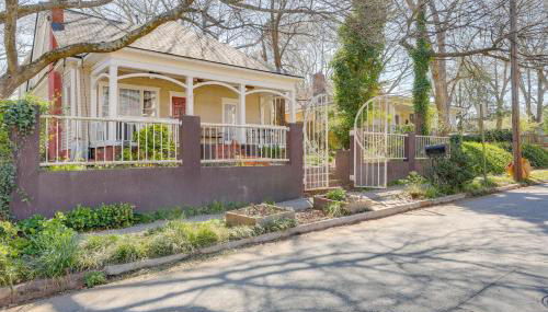 Steps to Shops and Eats Decatur Home with Large Yard - Foto 2