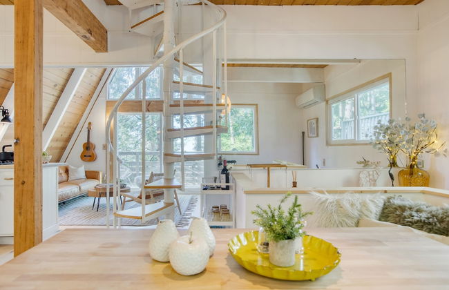 A-frame Retreat by Avantstay Modern Interiors 2 Decks Views - Foto 14