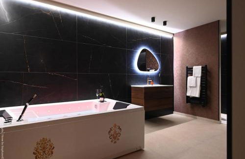 Suite Diamant Spa Détente avec Balnéo Double & Sauna - Foto 24