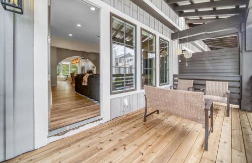 Luxe by the Lake - Pool Access - Photo 34