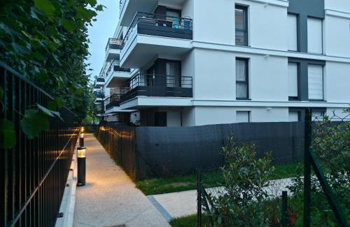 l'Éden familial - cosy T3 proche Disneyland avec jardin - Foto 27