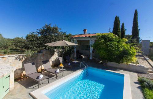 Charming villa Kalu with private pool near Rovinj by WiiBuk - Foto 6