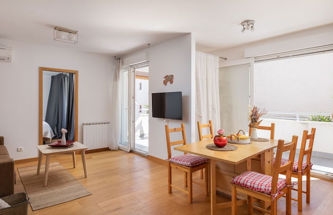 Modern apt With Terrace 4 min Walk to the Beach - Foto 16