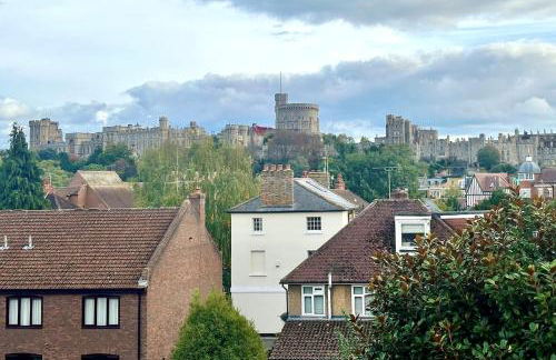 Windsor Castle view apartment with free parking - Foto 26