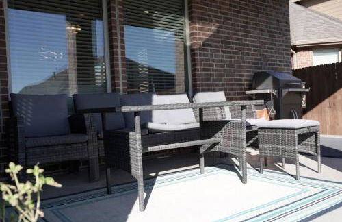 Beautiful home next to PGA guest suite Frisco - Photo 19