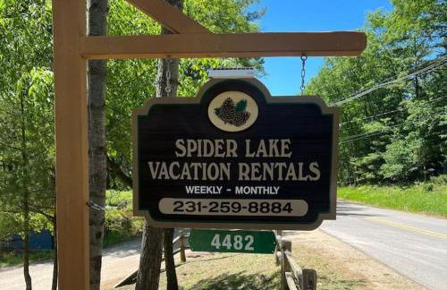 TC Lake Stay-Pontoon & SUP Rentals-King Room! - Foto 50