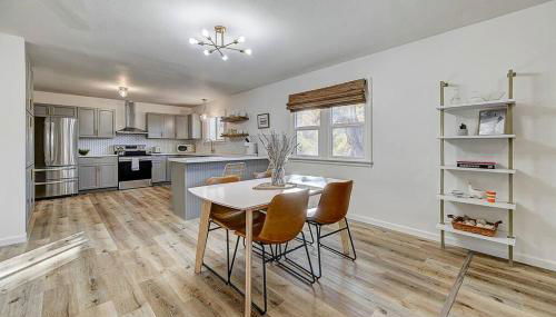 Large Pet-Friendly Sleeps 10 Near Palmer Park - Foto 2