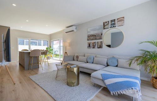 Poolside oasis by Caparica beach - Foto 37