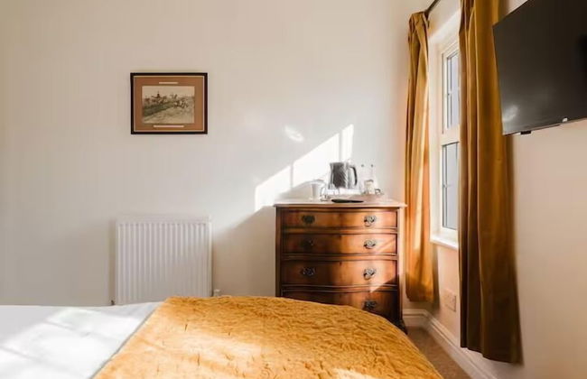 Idyllic Foodie Retreat above Silks Pub - Foto 4