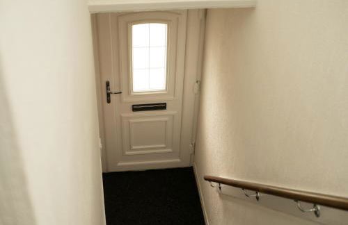 Large Home - Free Parking-WiFi By Hinkley Homes Short Lets & Serviced Accommodation - Foto 55