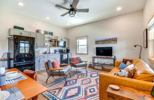 Clark Riverfront Retreat with Fire Pit and Views! - Foto 1