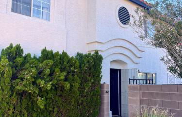 Extended Stay 3 Bedrooms Cozy Townhouse Living - Foto 14